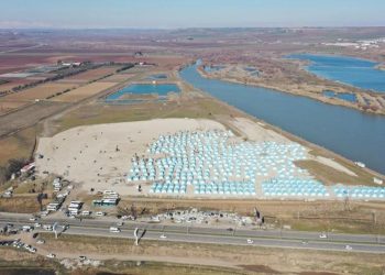 AFAD: Depremlerden etkilenen illerde 329 bin 382 çadır kuruldu