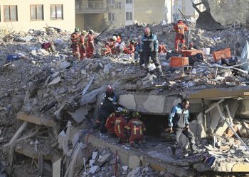 AFAD karartma mı yapıyor? 24 saat geçmesine rağmen can kaybı ve yaralı sayısını güncellemedi