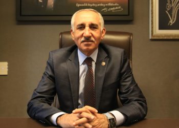 AKP Adıyaman Milletvekili Yakup Taş enkaz altında kaldı
