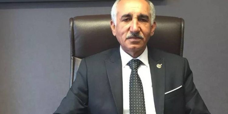 Merkez üssü Kahramanmaraş’ın Pazarcık ilçesi olan 7.4 büyüklüğündeki depremde AKP Adıyaman Milletvekili Yakup Taş ve ailesinin enkaz altında olduğu duruldu.