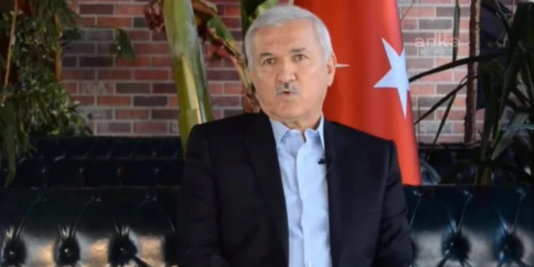 AKP kurucularından Albayrak: Yakında partiden istifalar başlayacak