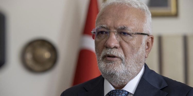 AKP’li Elitaş: EYT teklifi salı günü yasalaşır