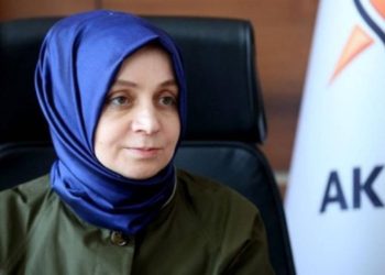 AKP’li Leyla Şahin Usta, Hatay Büyükşehir Belediyesi’ni deprem üzerinden eleştirdi, Kılıçdaroğlu’na çıkıştı: Bunun hesabını siz vereceksiniz millete
