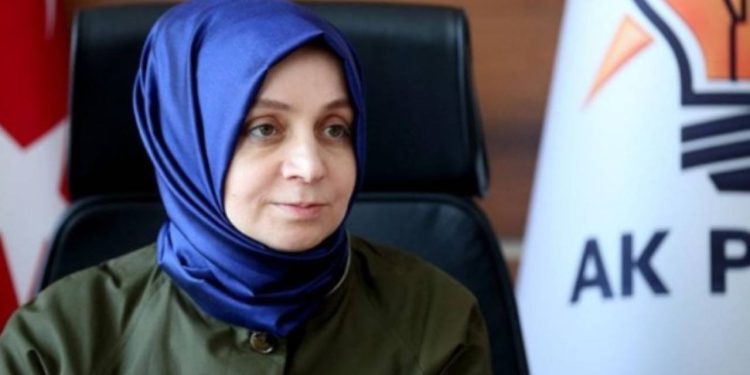 AKP’li Leyla Şahin Usta, Hatay Büyükşehir Belediyesi’ni deprem üzerinden eleştirdi, Kılıçdaroğlu’na çıkıştı: Bunun hesabını siz vereceksiniz millete