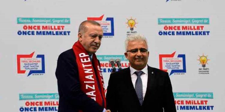 AKP'li Nurdağı Belediye Başkanı Ökkeş Kavak gözaltına alındı