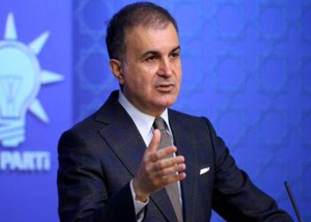 AKP'li Ömer Çelik'in 1999 depreminden sonra Yeni Şafak'a yazdığı yazı ortaya çıktı: Türkiye’nin yönetilememesi binlerce cana mal oluyor