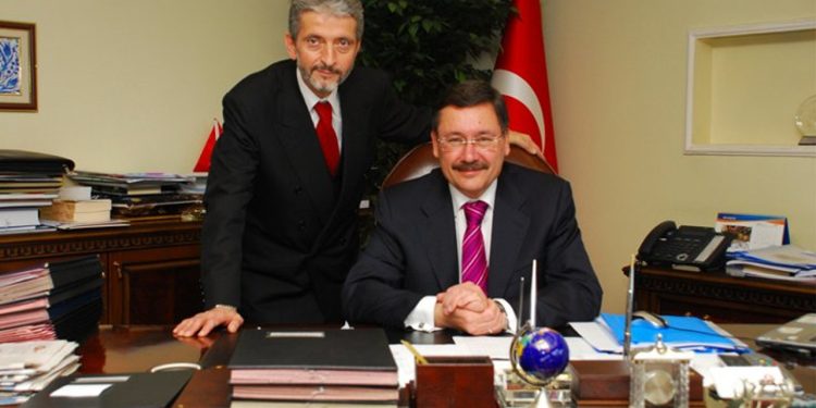 AKP'li eski ABB Belediye Başkanı Onur Tuna'dan Melih Gökçek'e sert sözler: Allah'a havale ediyorum