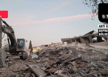 Adıyaman'da Erdoğan hazırlığı: 'DSİ kamyonları ne var ne yok yükleyip moloz alanına döküyor'