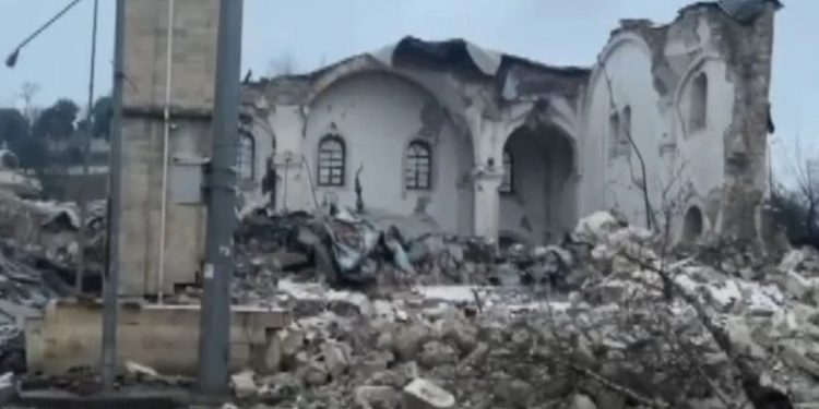 Adıyaman'da yıkılan 500 yıllık Ulu Cami'yi AKP'li aday adayının şirketi restore etmiş