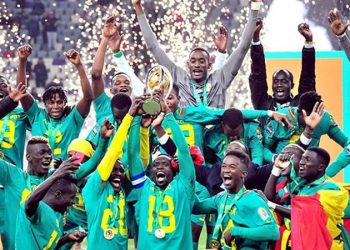 2022 Afrika Uluslar Şampiyonası'nda (CHAN) normal süresi ve uzatma devreleri 0-0 biten final maçında ev sahibi Cezayir'e penaltılarla 5-4 üstünlük kuran Senegal, şampiyon oldu.