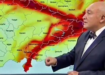 Ahmet Ercan: Doğu Anadolu ile Ölü Deniz kırıkları kudurdu