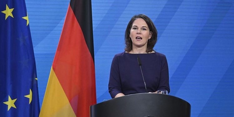 Almanya, depremzedelere vize kolaylığı sağlayacak