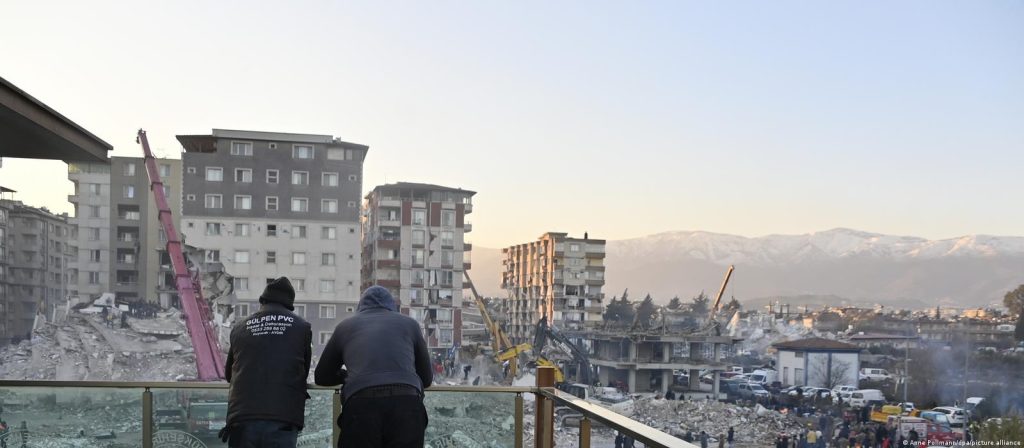 Almanya’da “depremzedelere vizeyi hızlandırın” çağrısı