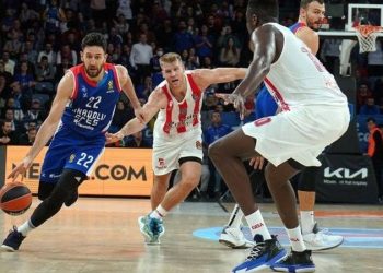 Anadolu Efes, THY Avrupa Ligi'nde Olympiakos yarın karşısında