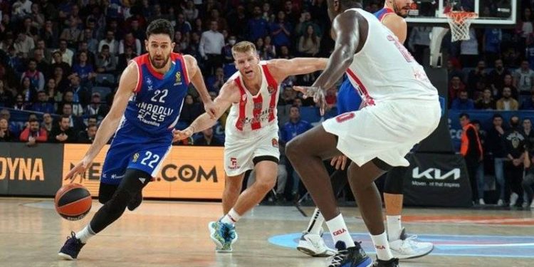 Anadolu Efes, THY Avrupa Ligi'nde Olympiakos yarın karşısında
