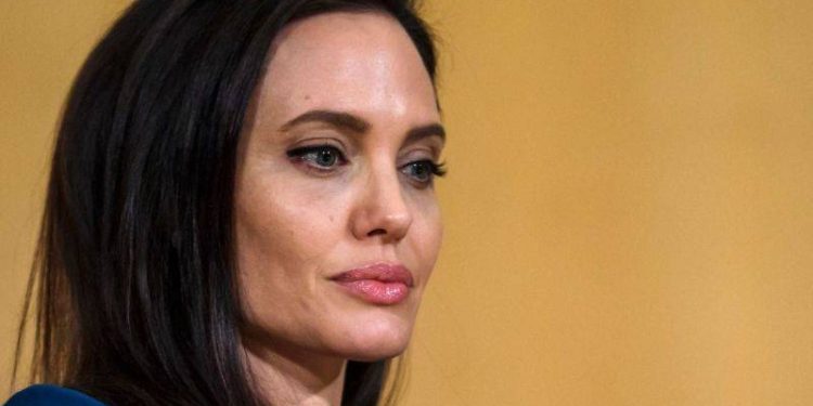 Angelina Jolie'den Türkiye ve Suriye'deki depremzedeler için bağış çağrısı