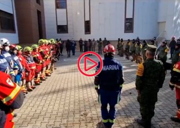 Arama kurtarma köpeği Proteo için ülkesinde askeri tören düzenlendi