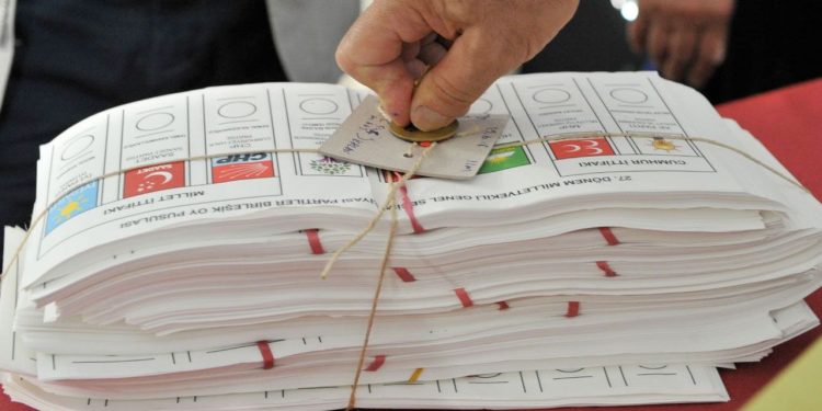 Arınç 'ertelensin' demişti: İYİ Parti'den 'seçim tarihi' açıklaması