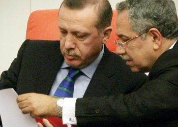 Arınç’tan Erdoğan’a ‘can simidi’: Seçimler ivedilikle ertelenmeli