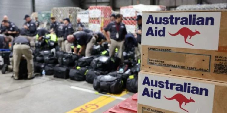 Avustralya, Türkiye'ye 72 kişilik arama kurtarma ekibi gönderdi