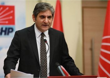 Aykut Erdoğdu yeniden CHP'ye katıldı