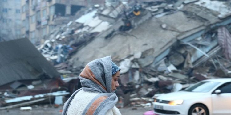 BM: Deprem bölgesinde 265 bin hamile kadın var