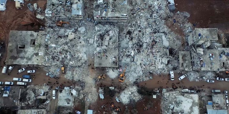 BM: Suriye'nin kuzeyinde 4 bin 300'den fazla kişi öldü