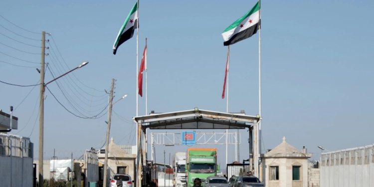 BM yardımları, depremlerin vurduğu Suriye'ye ulaşmaya başladı