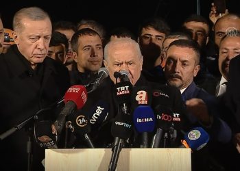 Bahçeli, 15 gün sonra gittiği deprem bölgesinde diyecek bir şey bulamayınca "mucize" aradı