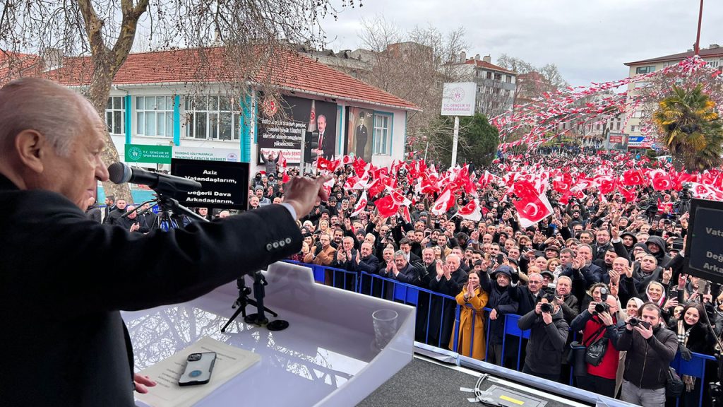 Bahçeli: İYİ Parti, CHP’ye kazan kaldırdı