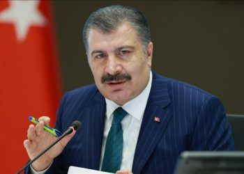 Bakan Koca'dan deprem bölgesi için 'su' uyarısı