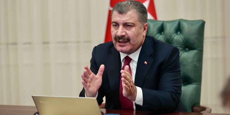 Bakan Koca’dan ücretsiz kanser taraması için 20 dakika çağrısı