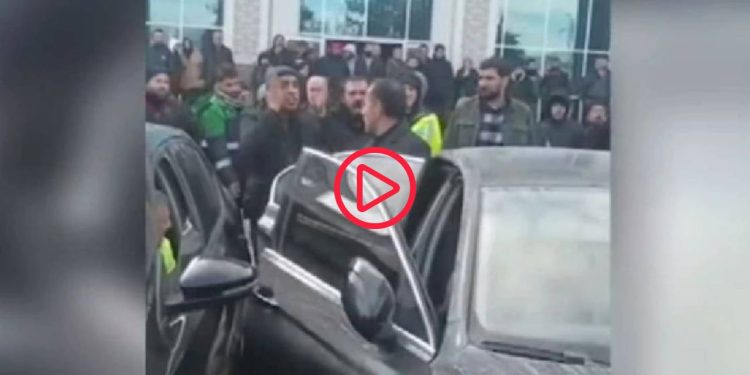 Bakan ve valiye depremzedelerden tepki