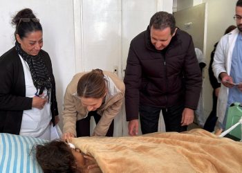 Beşar Esad deprem bölgesini ziyaretini sürdürüyor