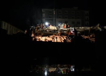 'Borsayı geç kapattın, bari depremdeki işlemleri iptal et'