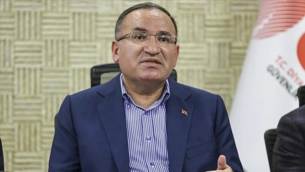 Bozdağ: Delil toplanmadan kaldırılmış tek bir enkaz yok