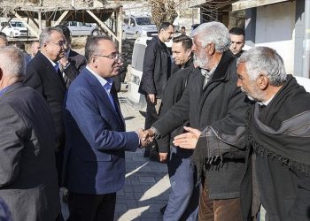 Bozdağ, Diyarbakır'da Erdoğan'ın talebini yineledi: Bir yıl ve sabır istiyoruz