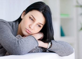 Bu belirtileri ihmal etmeyin: Kadınları en fazla etkileyen hastalıklarda erken teşhis için bilinmesi gerekenler