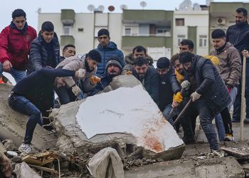 CANLI | Deprem yıktı geçti, tablo ağırlaşıyor; ölü sayısı 3 bin 579’a çıktı