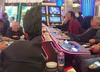 CHP'li Biçer paylaştı: Depremin 9'uncu günü AKP'liler kumar masasında