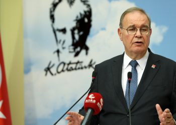 CHP'li Öztrak: Ne kadar gizleseler de vatandaş gerçek enflasyonu biliyor