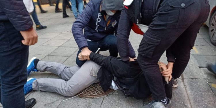 CHP'li Tanrıkulu'ndan 2022 raporu: 2 bin 397 kişinin yaşam hakkı ihlal edildi