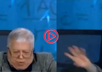 Canlı yayında sandalyeden kayan Prof. Dr. Tekeli: Hop düştüm