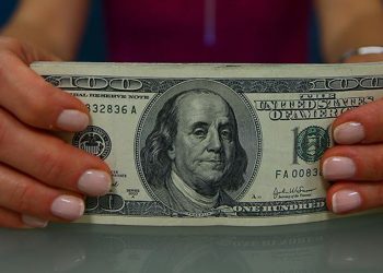 Cari açık 9 yılın zirvesini gördü