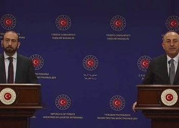 Çavuşoğlu-Mirozyan görüşmesi: Ermenistan zor günümüzde dostluk elini uzattı
