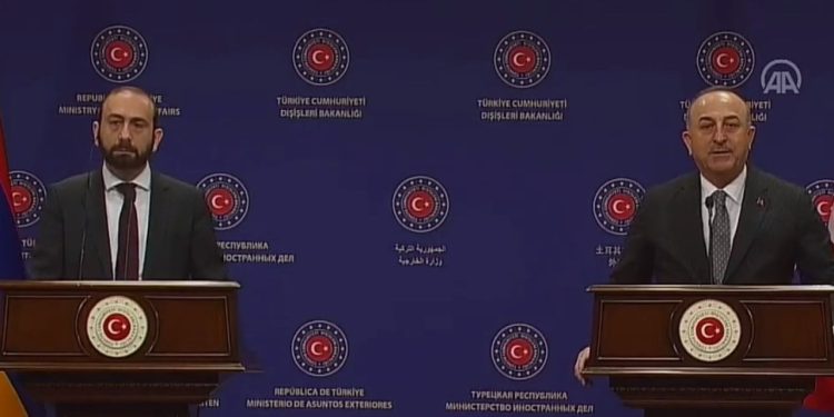 Çavuşoğlu-Mirozyan görüşmesi: Ermenistan zor günümüzde dostluk elini uzattı