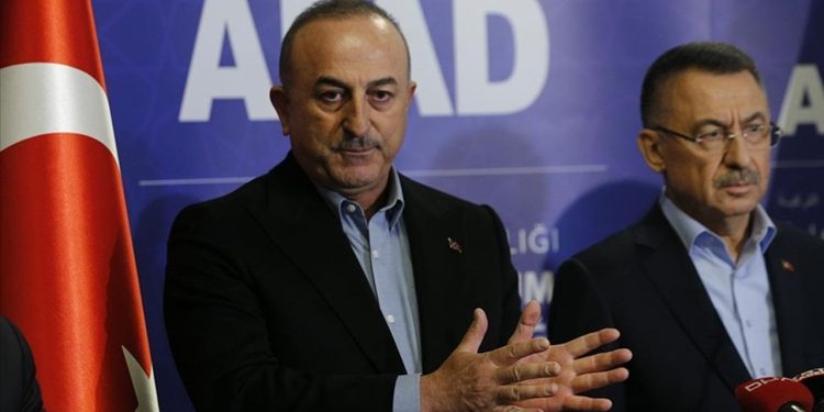 Çavuşoğlu: Suriye ile iki kapının açılması konusunda çalışmalar yapıyoruz