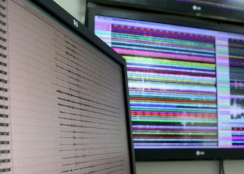 Çin-Tacikistan sınırında 7,2 büyüklüğünde deprem meydana geldi