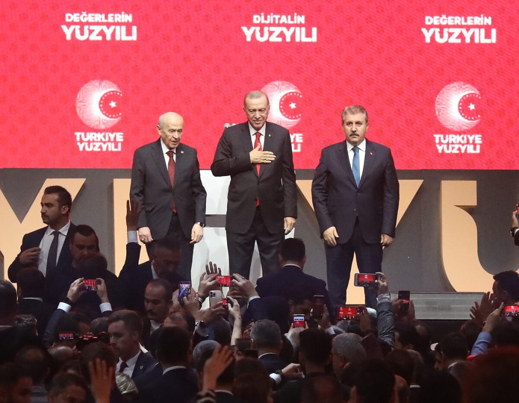 Cumhur İttifakı yeni ortak peşinde: Yeniden Refah Partisi davet edildi