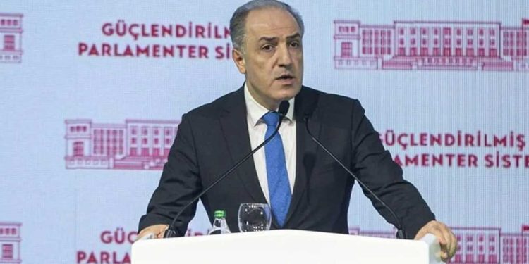 DEVA'dan beş bakana 76 deprem sorusu